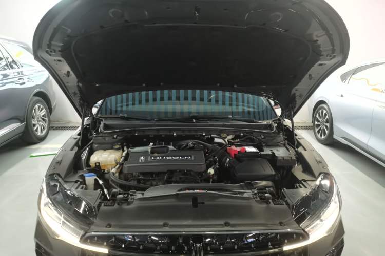 Used Lincoln Z 2022 iKoo Luxury Edition Engine Bay
