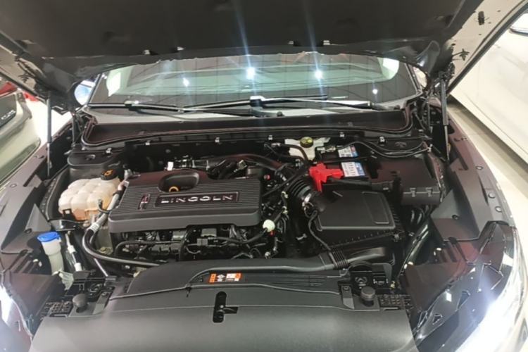 Used Lincoln Z 2022 iXiang Luxury Edition Engine Bay