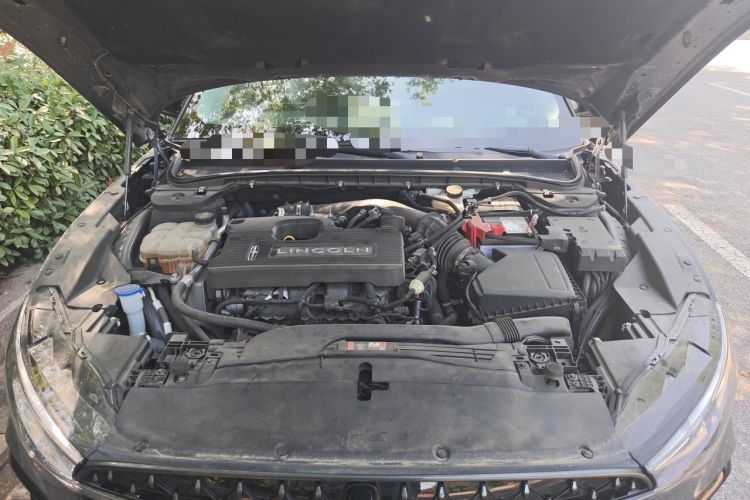 Used Lincoln Z 2022 iKoo Luxury Edition Engine Bay