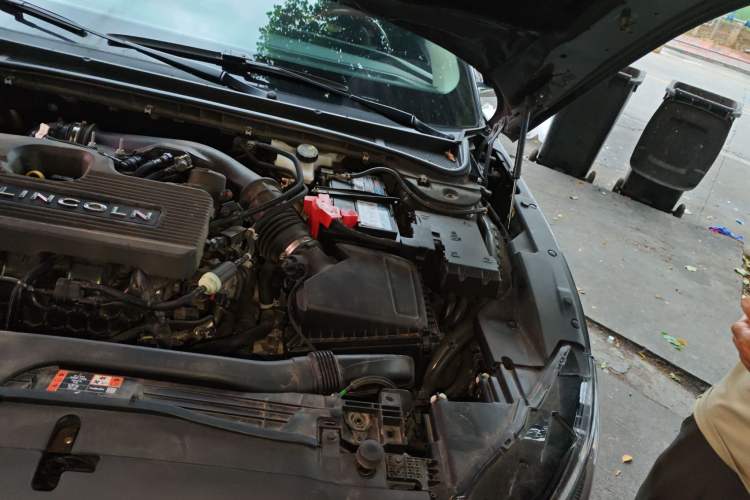 Used Lincoln Z 2022 iXiang Luxury Edition Engine Bay Left