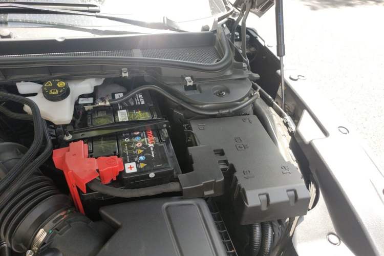 Used Lincoln Z 2022 iKoo Luxury Edition Engine Bay Left