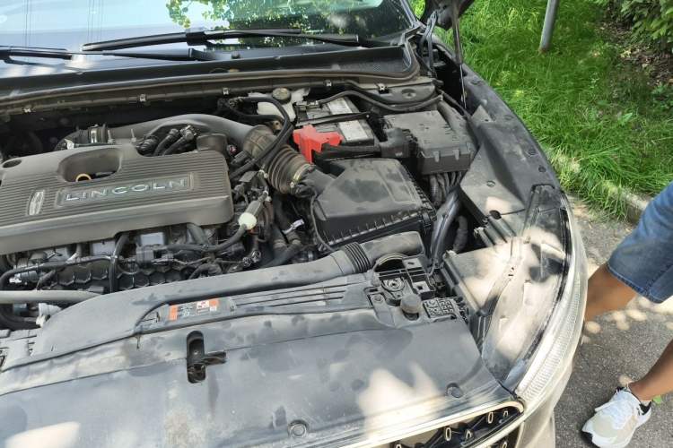 Used Lincoln Z 2022 Facelift iEnjoy Luxury Edition Engine Bay Left
