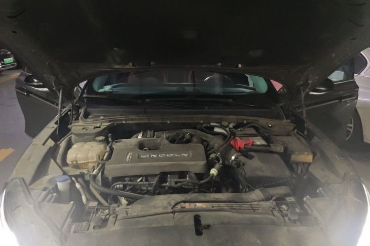 Used Lincoln Z 2022 iXiang Luxury Edition Engine Bay