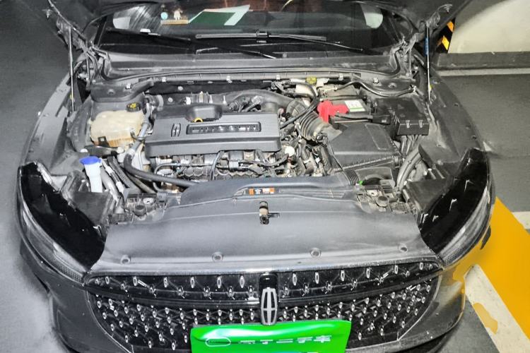 Used Lincoln Z 2022 iXiang Zunyi Edition Engine Bay