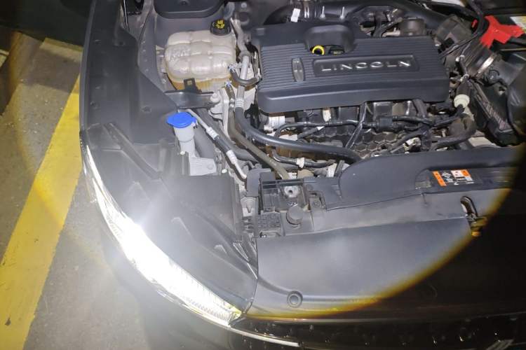 Used Lincoln Z 2022 iKoo Deluxe Edition Engine Bay Right