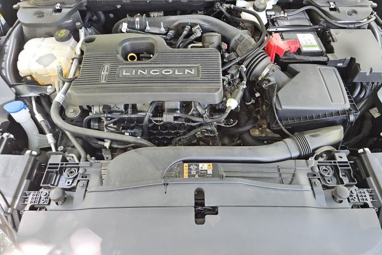 Used Lincoln Z 2022 iKoo Luxury Edition Engine Bay