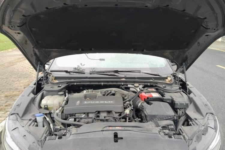 Used Lincoln Z 2022 iKoo Luxury Edition Engine Bay