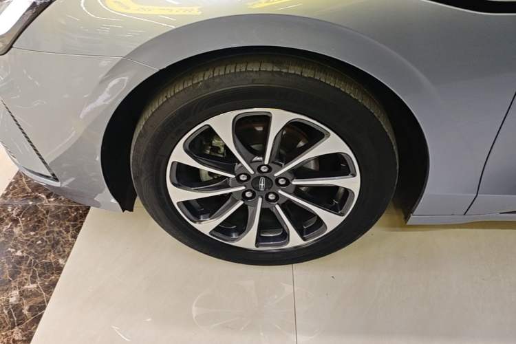 Used Lincoln Z 2022 iXiang Luxury Edition Exterior 1