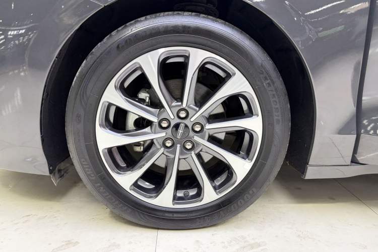 Used Lincoln Z 2022 iXiang Deluxe Edition Exterior 3