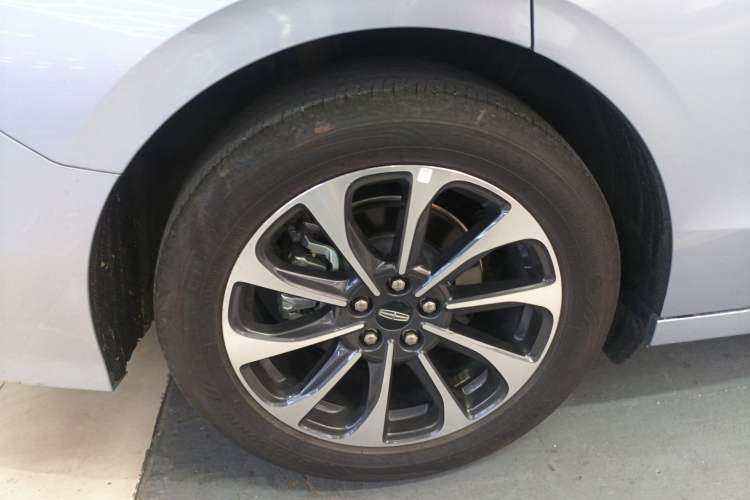 Used Lincoln Z 2022 iXiang Luxury Edition Exterior 3
