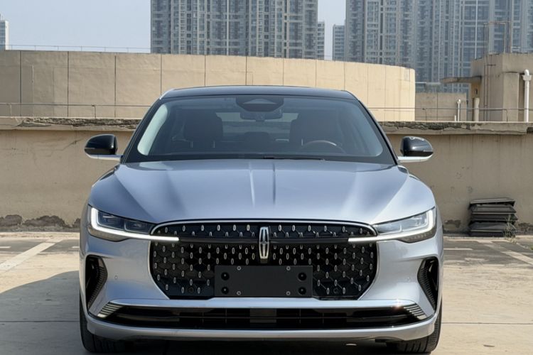 Used Lincoln Z 2022 iXiang Luxury Edition Exterior 4