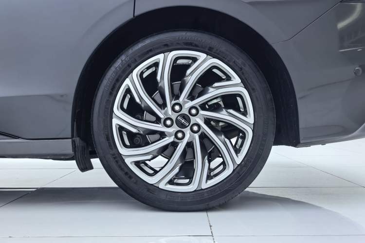 Used Lincoln Z 2022 iEnjoy Luxury Edition Exterior 6