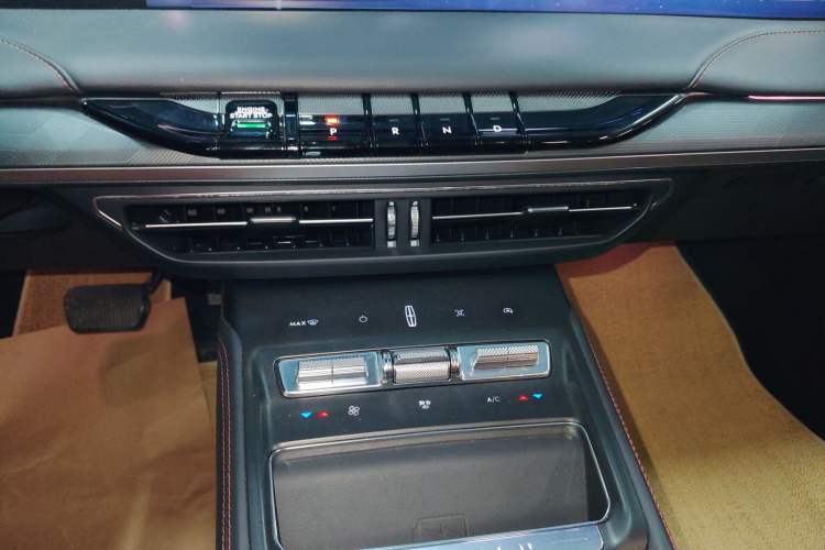 Used Lincoln Z 2022 iXiang Deluxe Edition Gear Lever