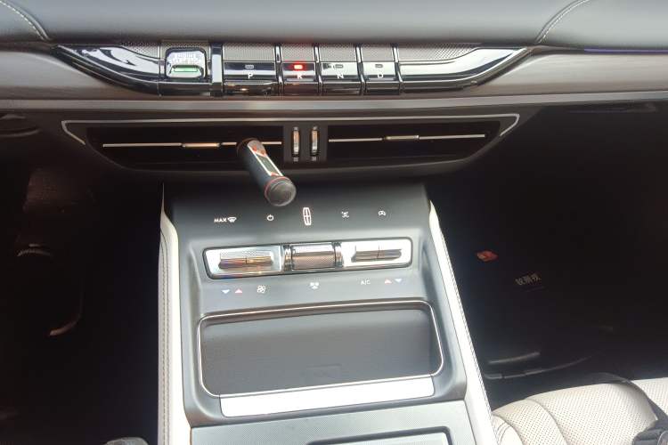 Used Lincoln Z 2022 iEnjoy Luxury Edition Gear Lever