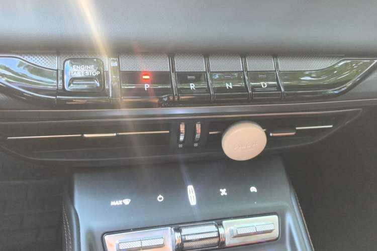 Used Lincoln Z 2022 iXiang Luxury Edition Gear Lever