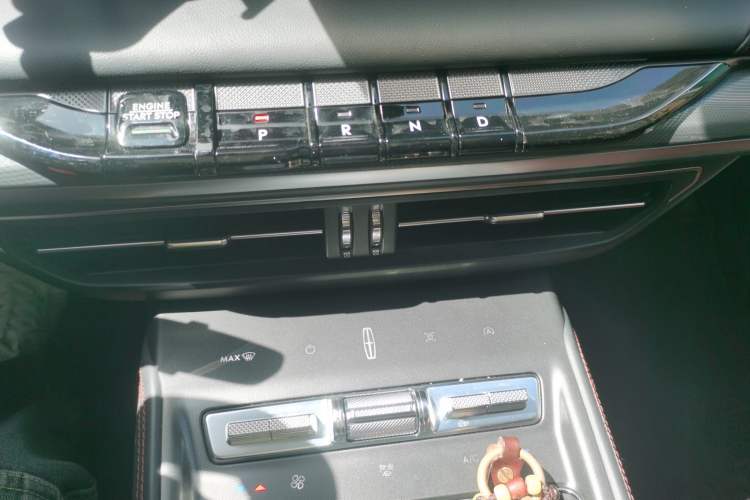 Used Lincoln Z 2022 iXiang Luxury Edition Gear Lever