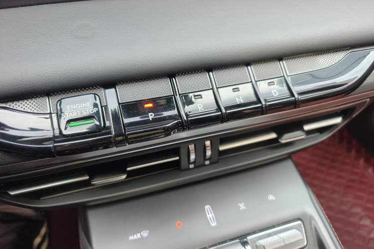 Used Lincoln Z 2022 iXiang Luxury Edition Gear Lever