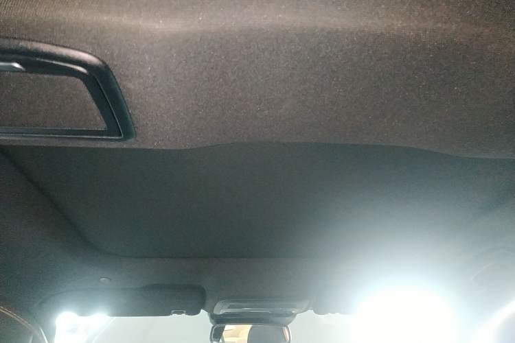 Used Lincoln Z 2022 Facelift iCool Luxury Edition Headliner
