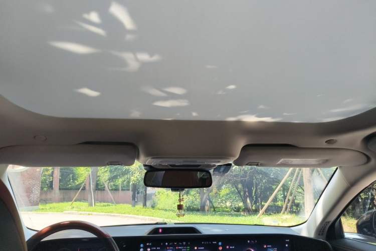 Used Lincoln Z 2022 Facelift iEnjoy Luxury Edition Headliner