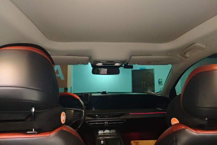 Used Lincoln Z 2022 iXiang Luxury Edition Headliner