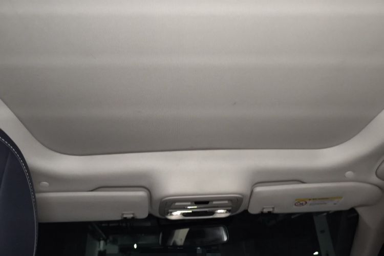 Used Lincoln Z 2022 iCool Luxury Edition Headliner