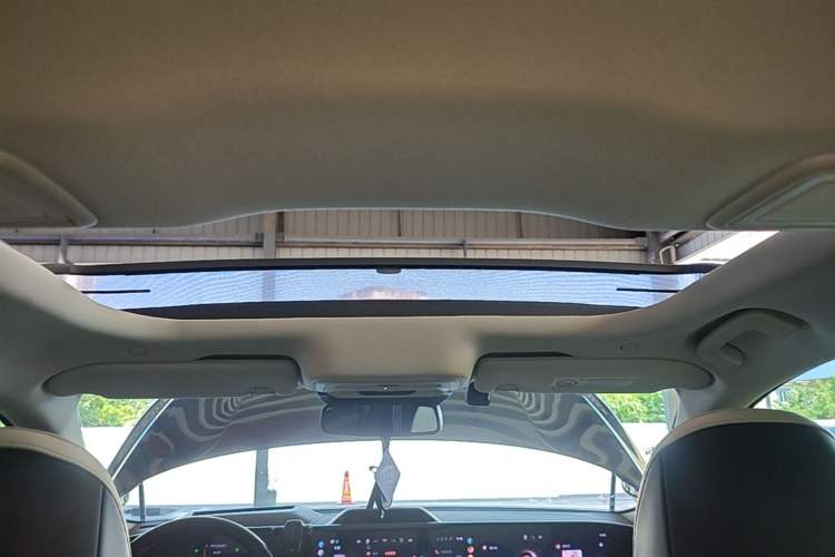 Used Lincoln Z 2022 iEnjoy Luxury Edition Headliner
