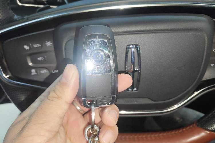 Used Lincoln Z 2022 Facelift iEnjoy Deluxe Edition Interior 1