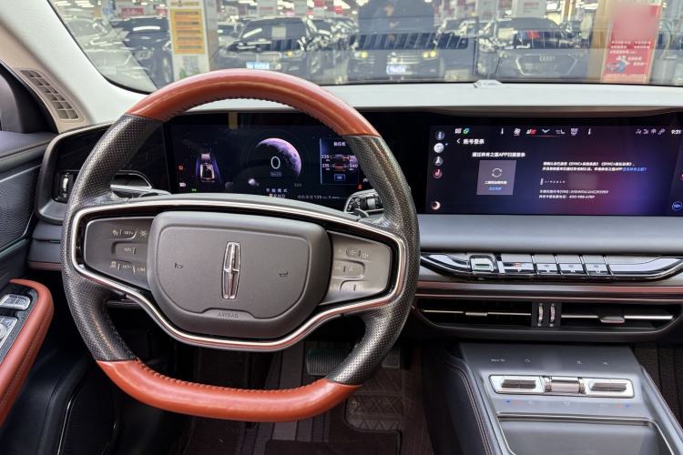 Used Lincoln Z 2022 iXiang Deluxe Edition Interior 2