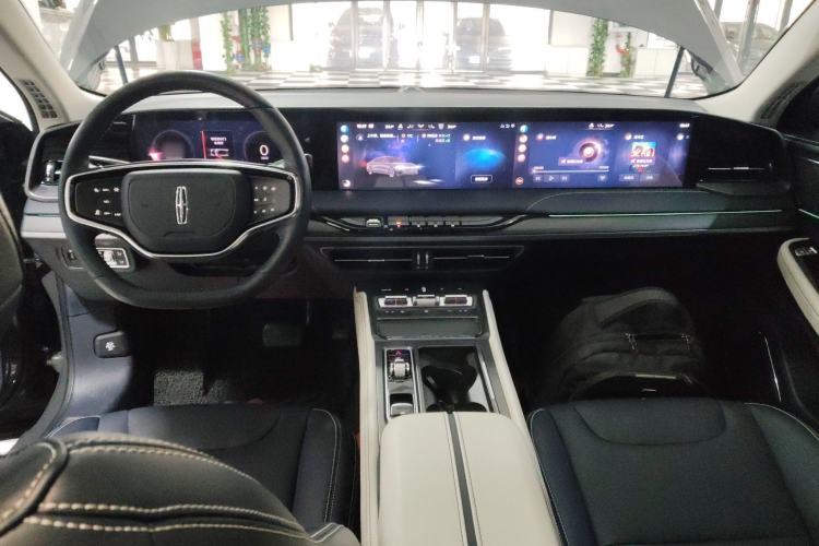 Used Lincoln Z 2022 iKoo Deluxe Edition Interior 2