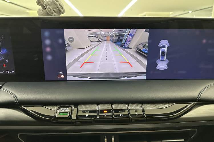 Used Lincoln Z 2022 iKoo Luxury Edition Interior 2