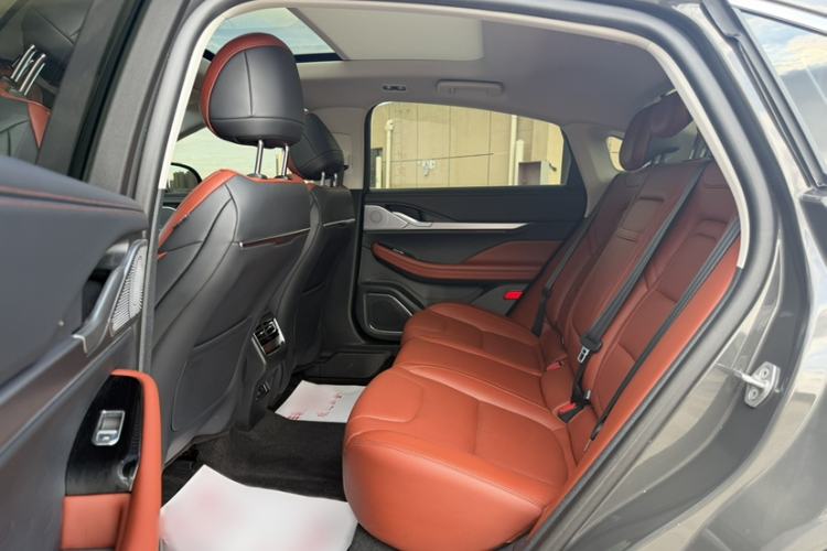 Used Lincoln Z 2022 iXiang Luxury Edition Interior 4