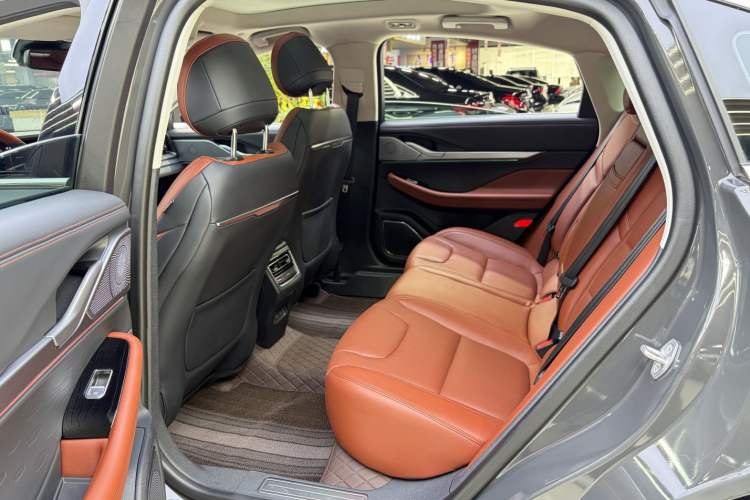 Used Lincoln Z 2022 iXiang Deluxe Edition Interior 5