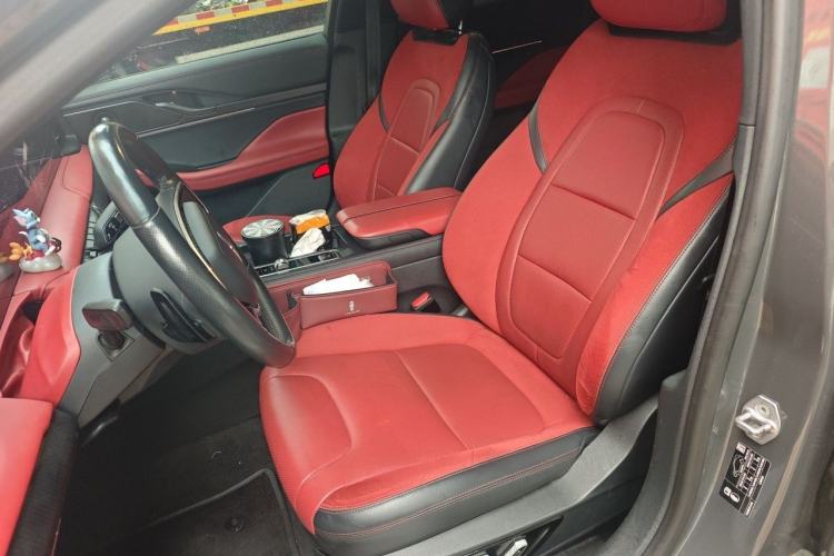 Used Lincoln Z 2022 iCool Prestige Edition Left Front Seat