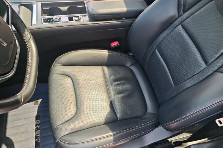 Used Lincoln Z 2022 iKoo Luxury Edition Left Front Seat