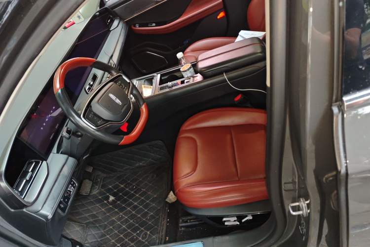 Used Lincoln Z 2022 iXiang Luxury Edition Left Front Seat