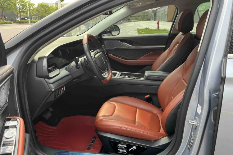 Used Lincoln Z 2022 iXiang Luxury Edition Left Front Seat