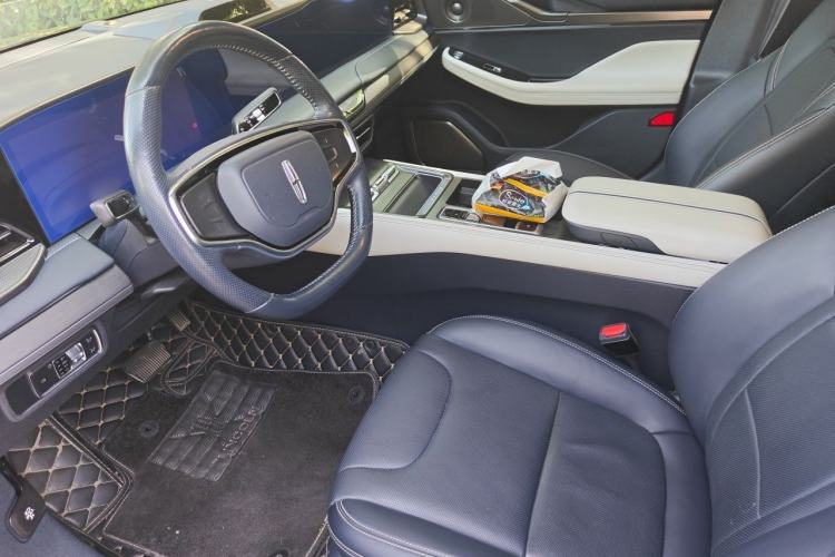Used Lincoln Z 2022 iKoo Luxury Edition Left Front Seat