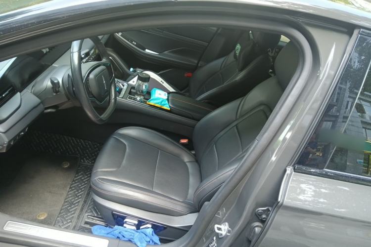 Used Lincoln Z 2022 iCool Luxury Edition Left Front Seat
