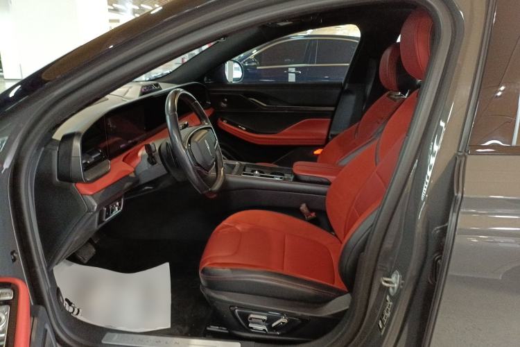 Used Lincoln Z 2022 iCool Prestige Edition Left Front Seat