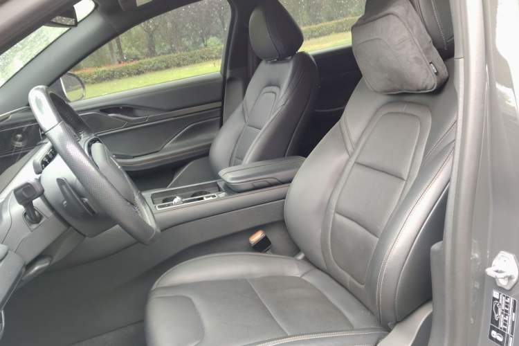 Used Lincoln Z 2022 iKoo Luxury Edition Left Front Seat