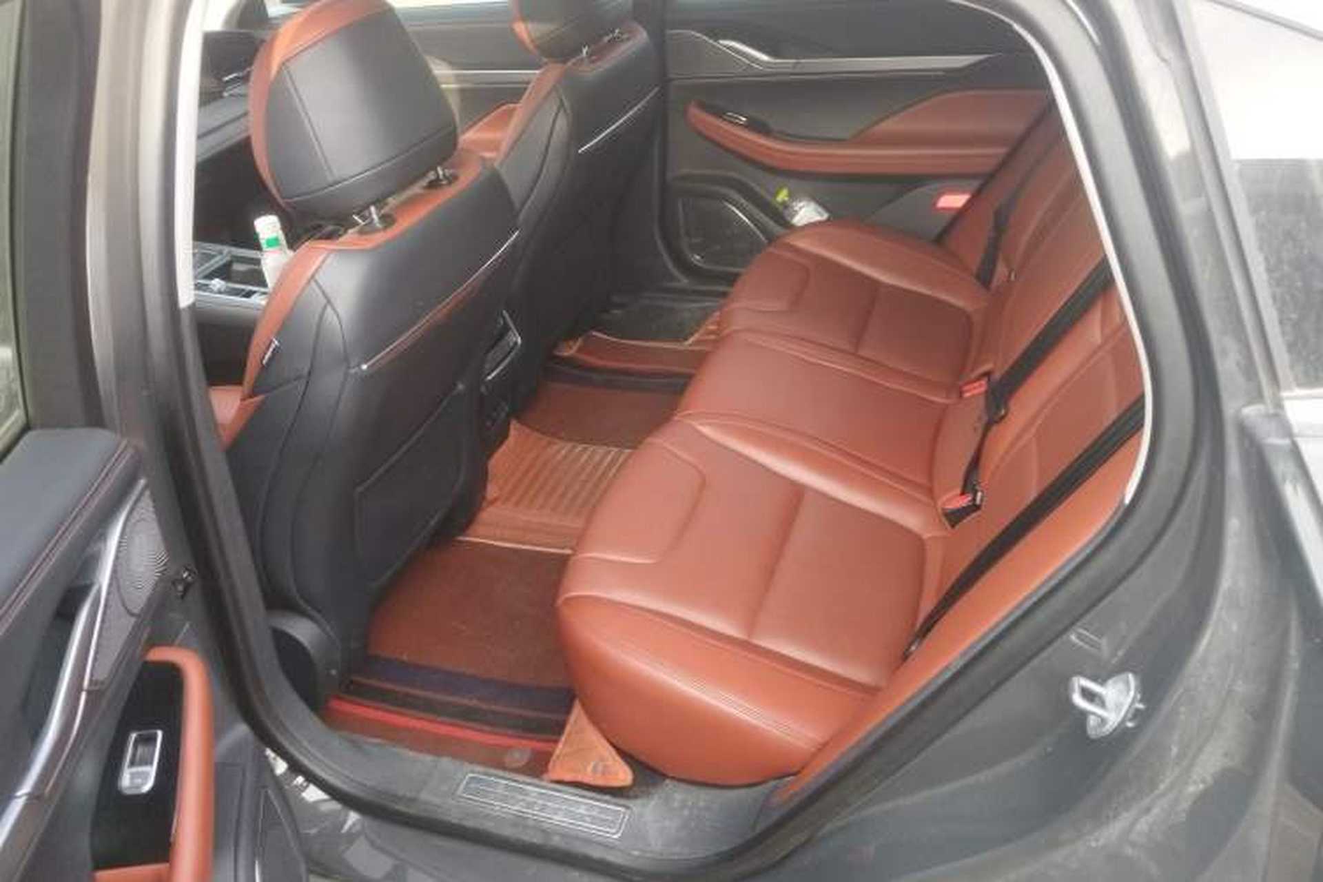 Used Lincoln Z 2022 iXiang Deluxe Edition Left Rear Seat