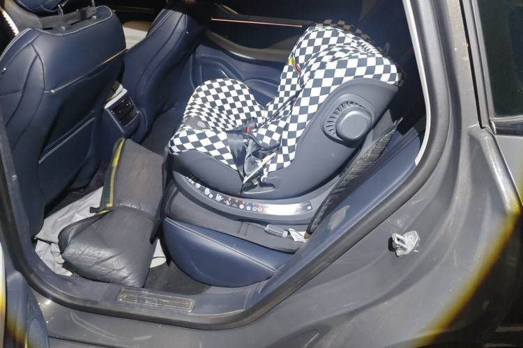 Used Lincoln Z 2022 iKoo Deluxe Edition Left Rear Seat