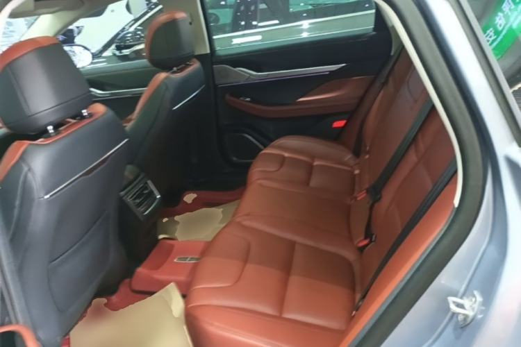 Used Lincoln Z 2022 iXiang Luxury Edition Left Rear Seat