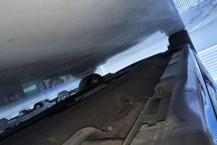 Used Lincoln Z 2022 iKoo Luxury Edition Left Side Sill