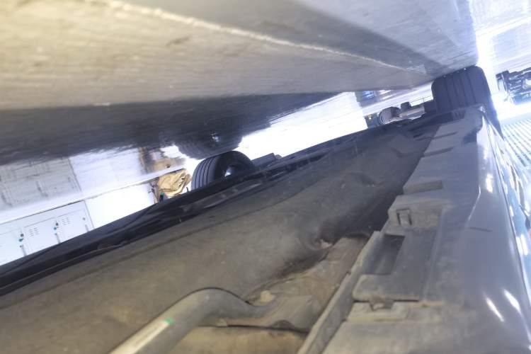 Used Lincoln Z 2022 iKoo Deluxe Edition Left Side Sill