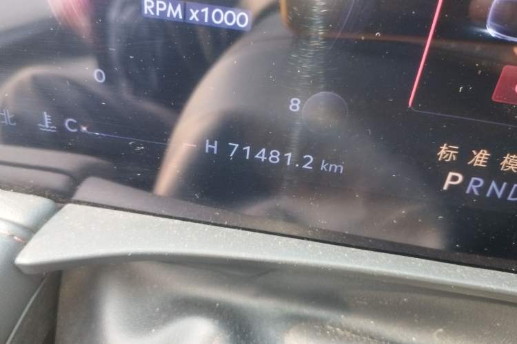 Used Lincoln Z 2022 iXiang Deluxe Edition Odometer Close Up