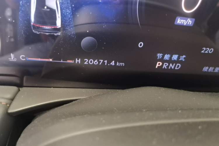 Used Lincoln Z 2022 iXiang Luxury Edition Odometer Close Up