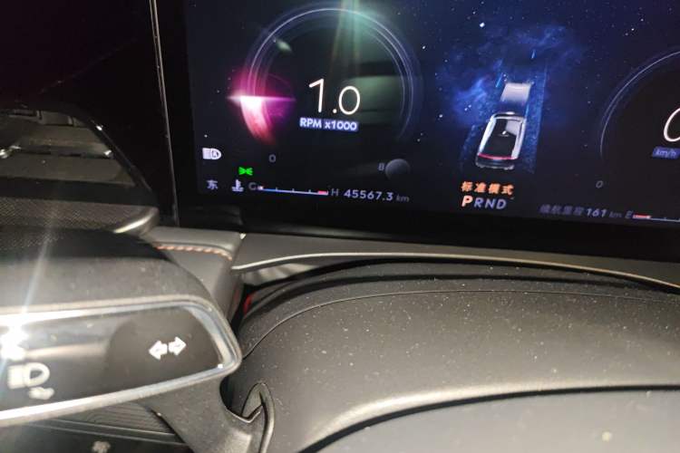 Used Lincoln Z 2022 iXiang Luxury Edition Odometer Close Up