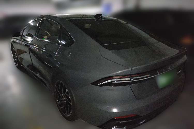 Used Lincoln Z 2022 iCool Luxury Edition Rear Left 45 Deg