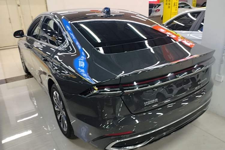 Used Lincoln Z 2022 iXiang Luxury Edition Rear Left 45 Deg